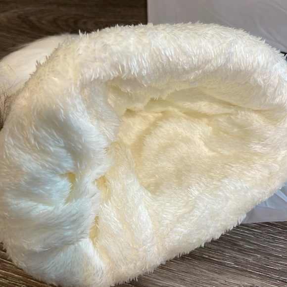 Ugg beanie off white - Picture 2 of 4